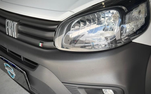 imagem-https://www.socarrao.com.br/sc-vehicle-images-prod/981693/1780603520254-7961481_0_B_6b3854297f.jpeg
