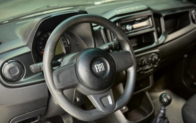 imagem-https://www.socarrao.com.br/sc-vehicle-images-prod/981693/1780603520273-7961481_14_B_00dc29d8da.jpeg