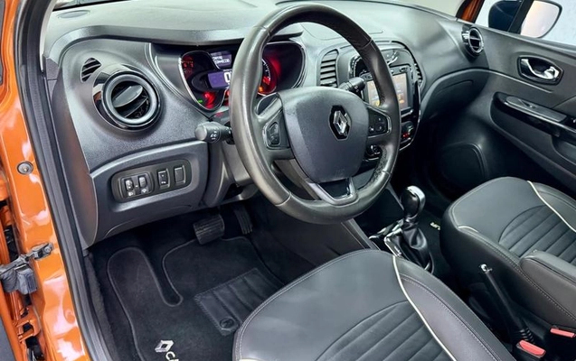 imagem-https://www.socarrao.com.br/sc-vehicle-images-prod/981976/1784725774798-7961565_16_B_fb5f90c92a.jpeg
