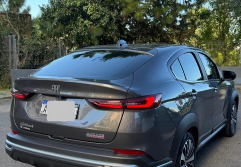 Fiat Fastback 2023 Cinza — foto 1 de 3