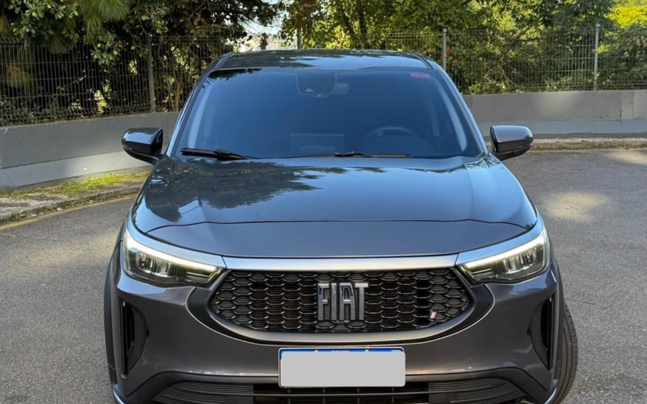 imagem-https://www.socarrao.com.br/sc-vehicle-images-prod/981978/1778028064647-ZDU3OGU5N2MtMzUyMC00OTA0LTk2ZmMtMjY3NzNiMTJlMGM2LmpwZWc.jpeg