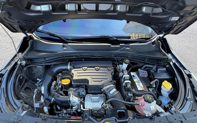 imagem-https://www.socarrao.com.br/sc-vehicle-images-prod/981978/1778028065731-YjI4MDFlMTYtMjVlNC00ODdlLTk3MTctZjAzYzEzZDE5OGMyLmpwZWc.jpeg
