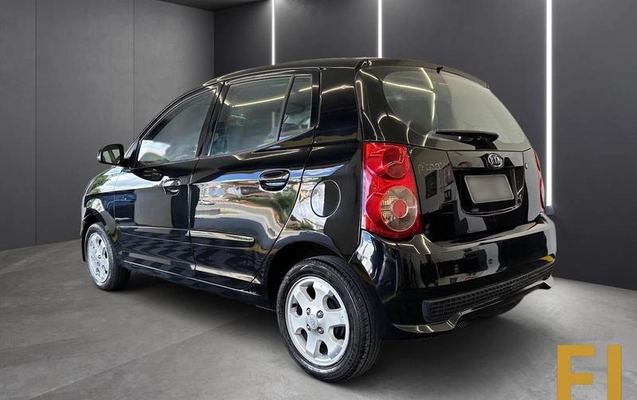 imagem-https://www.socarrao.com.br/sc-vehicle-images-prod/982461/1789162926250-7675543_1_B_2f2eb57683.jpeg