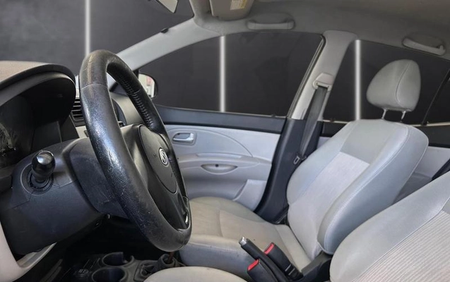 imagem-https://www.socarrao.com.br/sc-vehicle-images-prod/982461/1789162926257-7675543_5_B_5de2055bca.jpeg