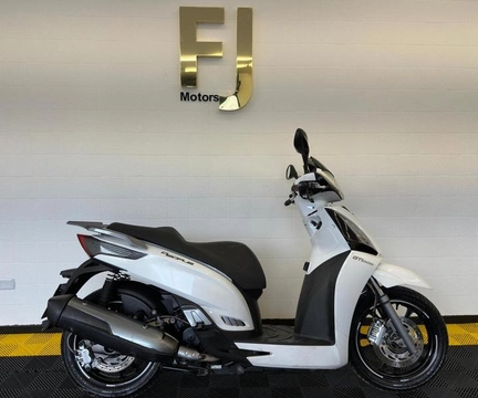 Kymco PEOPLE GT 300i 2018 Branco — foto 1 de 3