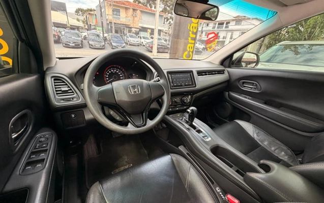 imagem-https://www.socarrao.com.br/sc-vehicle-images-prod/982584/1775241682943-V2hhdHNBcHAgSW1hZ2UgMjAyNi0wMy0zMSBhdCAxNC41MS4yNS5qcGVn.jpeg