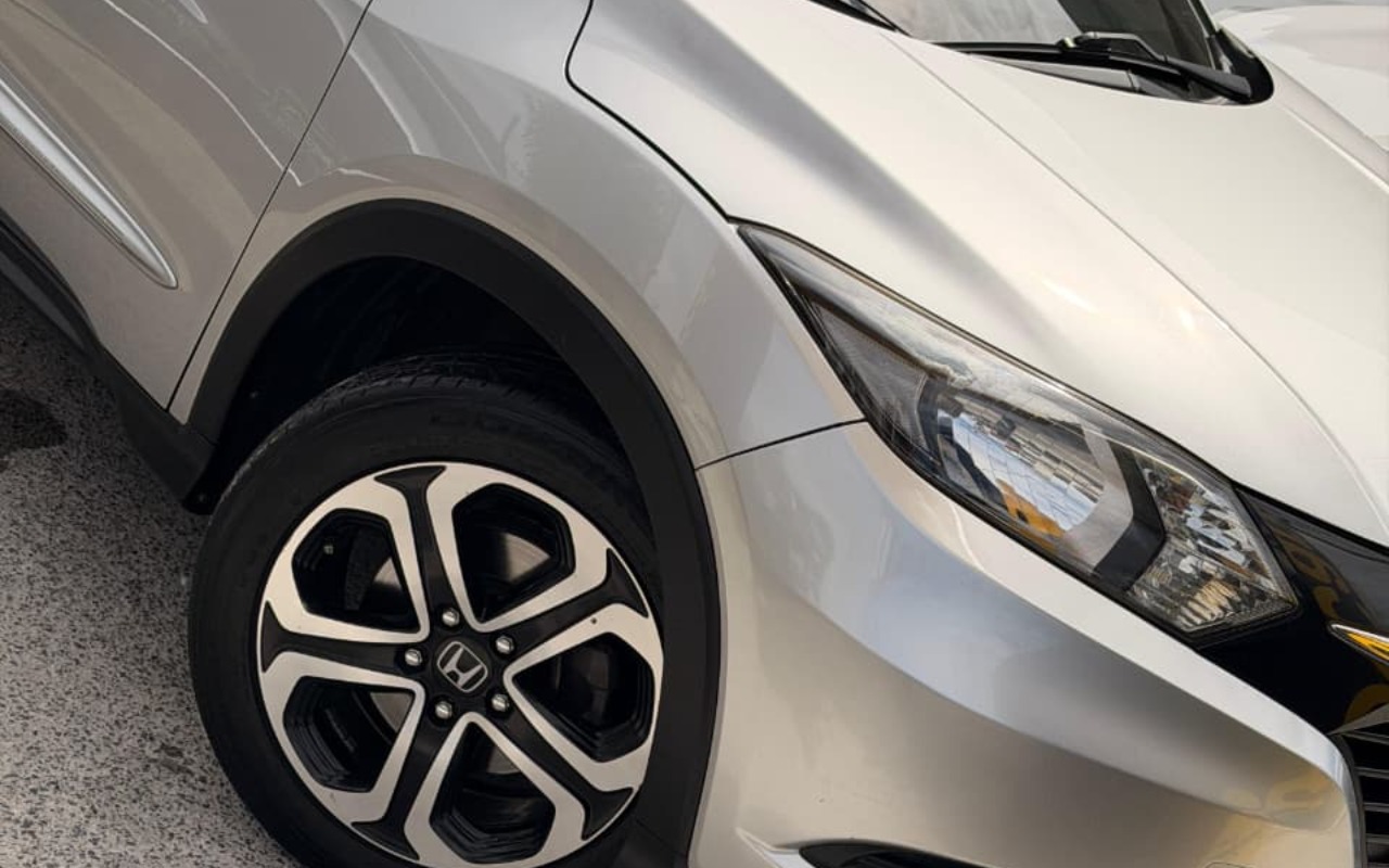 imagem-https://www.socarrao.com.br/sc-vehicle-images-prod/982584/1775241684051-V2hhdHNBcHAgSW1hZ2UgMjAyNi0wMy0zMSBhdCAxNC41MS4zOCAoMSkuanBlZw.jpeg