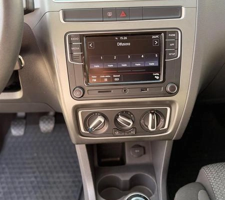 imagem-https://www.socarrao.com.br/sc-vehicle-images-prod/982592/1781275320850-7961728_13_B_e71e7b796f.jpeg