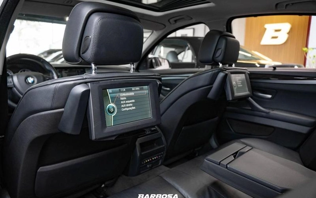 imagem-https://www.socarrao.com.br/sc-vehicle-images-prod/982983/1789478426729-5524304_17_B_c2e24d7d7b.jpeg