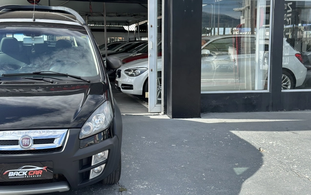 imagem-https://www.socarrao.com.br/sc-vehicle-images-prod/983139/1784052384901-003_480517f72ab7957fad6849a9352432d2.jpeg