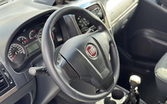 imagem-https://www.socarrao.com.br/sc-vehicle-images-prod/983139/1784052384905-003_8efe747969a967d89323145588c344c3.jpeg