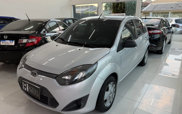 imagem-https://www.socarrao.com.br/sc-vehicle-images-prod/983197/1782998718075-vehicle_image_1775320778_00610f0521614095fa777298680a7ddd.jpeg