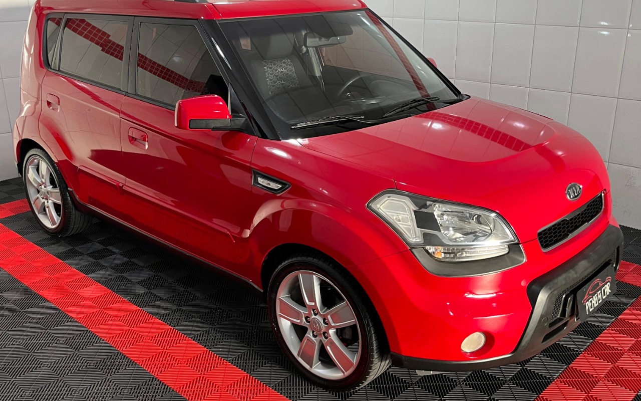 Kia SOUL 1.6/ 1.6 16V FLEX Mec. na cor Vermelho no Porto Alegre / RS - 983293