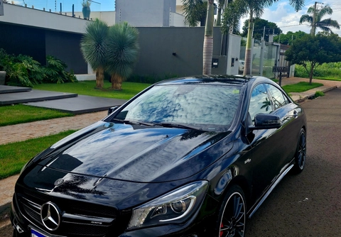 Mercedes-Benz CLA-45 AMG 2015 Preto — foto 1 de 3