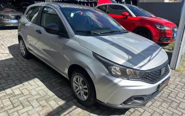 imagem-https://www.socarrao.com.br/sc-vehicle-images-prod/983764/1783364969008-vehicle_image_1776190096_f11d6c18add3137b60af2faf00b1f3a7.jpeg