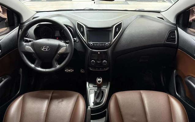 imagem-https://www.socarrao.com.br/sc-vehicle-images-prod/984845/1784552967770-7912644_7_B_ac9aac49ab.jpeg