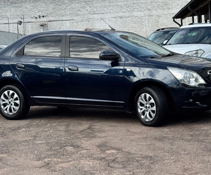 Chevrolet Cobalt 2013 Azul — foto 1 de 3