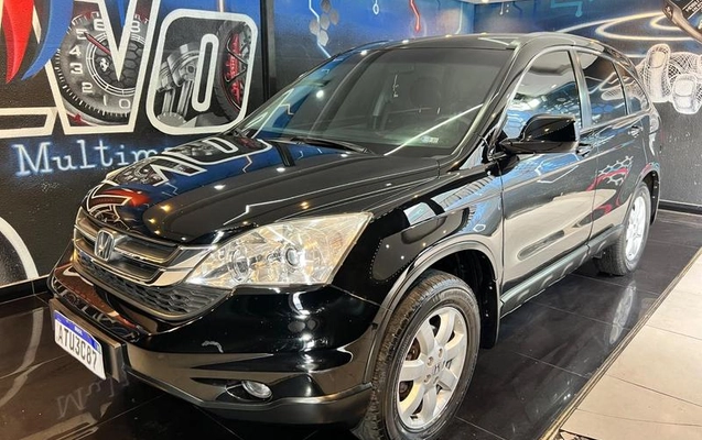 imagem-https://www.socarrao.com.br/sc-vehicle-images-prod/984910/1789592061481-7942321_14_B_019b6efda8.jpeg