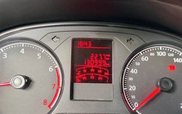 imagem-https://www.socarrao.com.br/sc-vehicle-images-prod/984911/1789145634442-7891373_0_B_e45106faf7.jpeg
