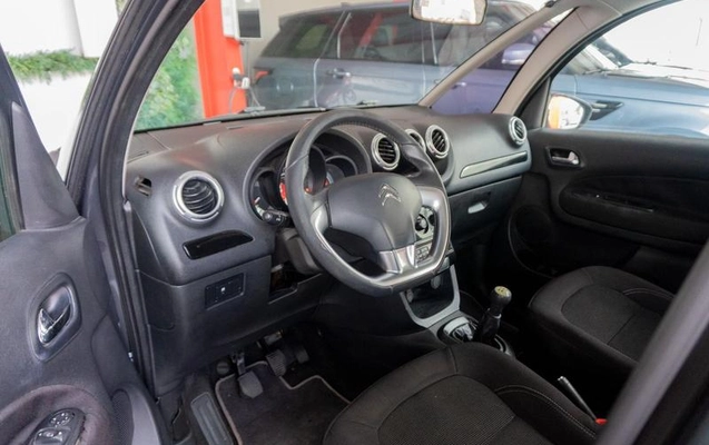 imagem-https://www.socarrao.com.br/sc-vehicle-images-prod/984940/1790367883358-7962292_11_B_a650d1b6de.jpeg