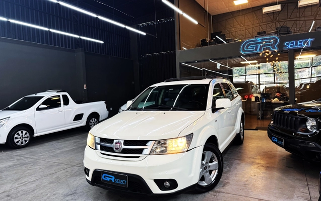imagem-https://www.socarrao.com.br/sc-vehicle-images-prod/984954/1775484677200-003_26b4a90ecb7a057c99df96ba9b7f9655.jpg