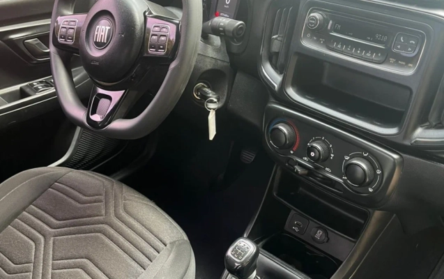 imagem-https://www.socarrao.com.br/sc-vehicle-images-prod/985029/1786045229621-800x600_49581773086008.webp