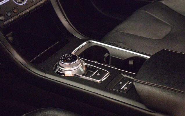 imagem-https://www.socarrao.com.br/sc-vehicle-images-prod/985137/1785874820620-gb-163a378.jpg