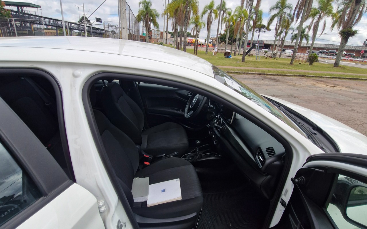imagem-https://www.socarrao.com.br/sc-vehicle-images-prod/985146/1775488112704-MjAyNjA0MDZfMTEyNDE2LmpwZw.jpg