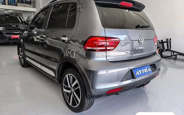 imagem-https://www.socarrao.com.br/sc-vehicle-images-prod/985149/1777324261644-c3f1cc96-edcd-4d02-acf6-898bd17b3c8e.jpg