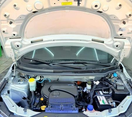 imagem-https://www.socarrao.com.br/sc-vehicle-images-prod/985175/1786363838481-7823838_6_B_d32c088061.jpeg