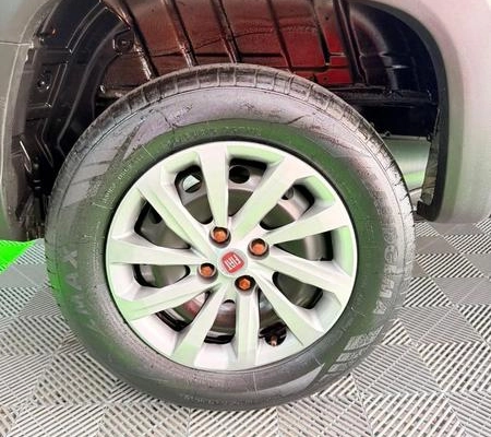 imagem-https://www.socarrao.com.br/sc-vehicle-images-prod/985175/1786363838493-7823838_12_B_91749a6bd0.jpeg