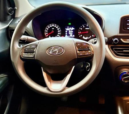 imagem-https://www.socarrao.com.br/sc-vehicle-images-prod/985530/1788876068918-7940175_15_B_1a57ae6f62.jpeg