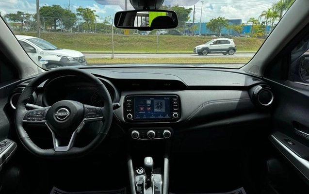 imagem-https://www.socarrao.com.br/sc-vehicle-images-prod/985545/1789073640168-7892573_2_B_7b102477d5.jpeg