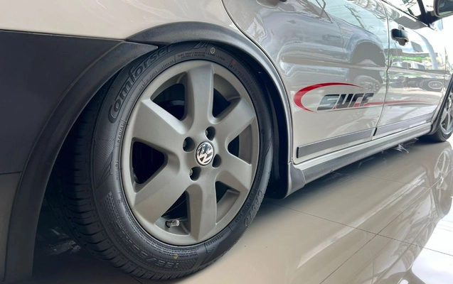 imagem-https://www.socarrao.com.br/sc-vehicle-images-prod/985644/1775499674801-gb-ef9d939.jpeg
