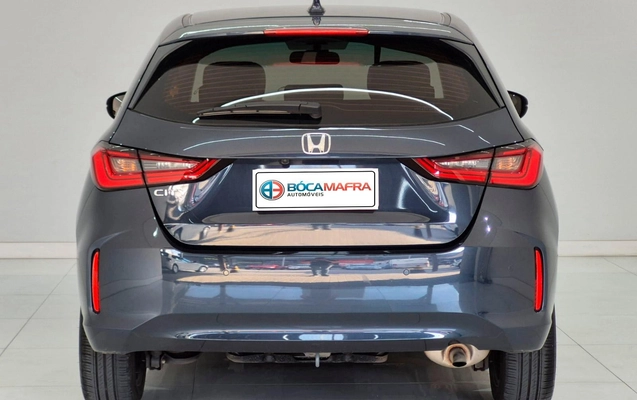 imagem-https://www.socarrao.com.br/sc-vehicle-images-prod/985650/1782150085157-180230e791ba4ed392bcdd3060c543e0_1770209794607.jpg