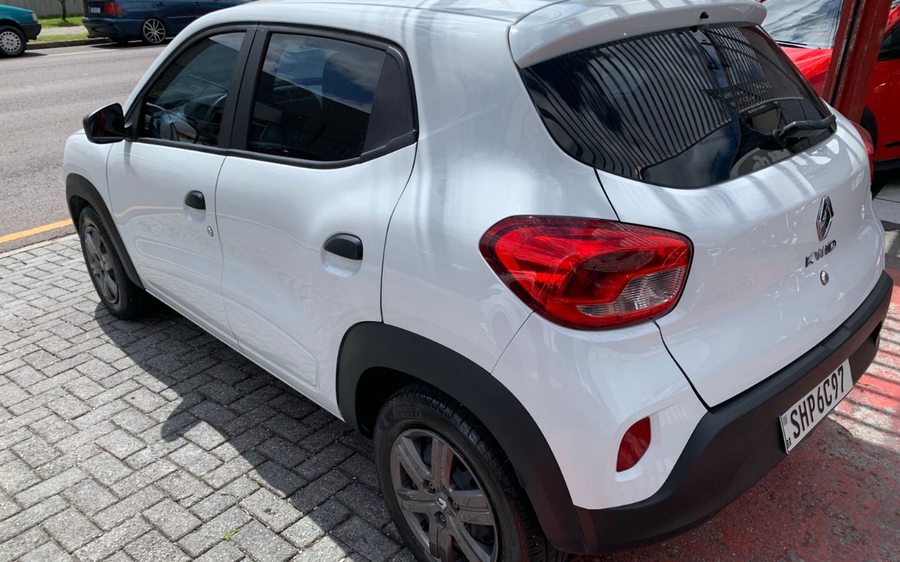 imagem-https://www.socarrao.com.br/sc-vehicle-images-prod/985895/1775570245732-V2hhdHNBcHAgSW1hZ2UgMjAyNi0wNC0wNiBhdCAxNi4yOC41Ny5qcGVn.jpeg