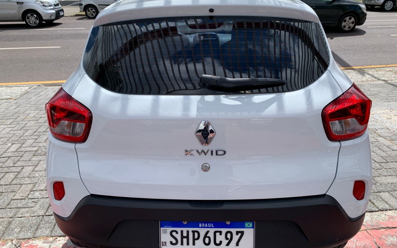 imagem-https://www.socarrao.com.br/sc-vehicle-images-prod/985895/1775570245798-V2hhdHNBcHAgSW1hZ2UgMjAyNi0wNC0wNiBhdCAxNi4yOC41NyAoMSkuanBlZw.jpeg