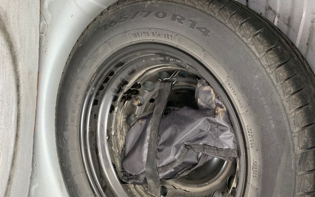 imagem-https://www.socarrao.com.br/sc-vehicle-images-prod/985895/1775570246172-V2hhdHNBcHAgSW1hZ2UgMjAyNi0wNC0wNiBhdCAxNi4yOC41OCAoMykuanBlZw.jpeg