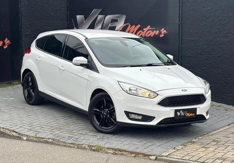Ford Focus 2019 Branco — foto 1 de 3