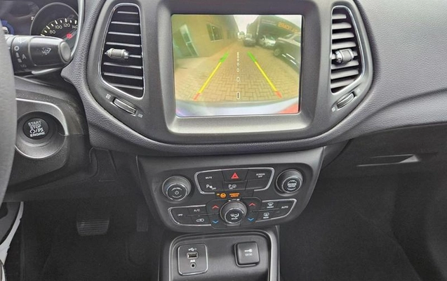imagem-https://www.socarrao.com.br/sc-vehicle-images-prod/985996/1788191424283-7922731_0_B_3ab4fe4870.jpeg