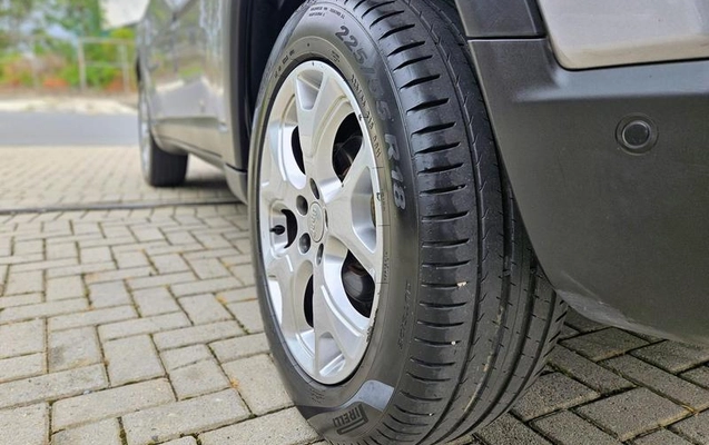 imagem-https://www.socarrao.com.br/sc-vehicle-images-prod/985996/1788191424296-7922731_13_B_0851e0236a.jpeg