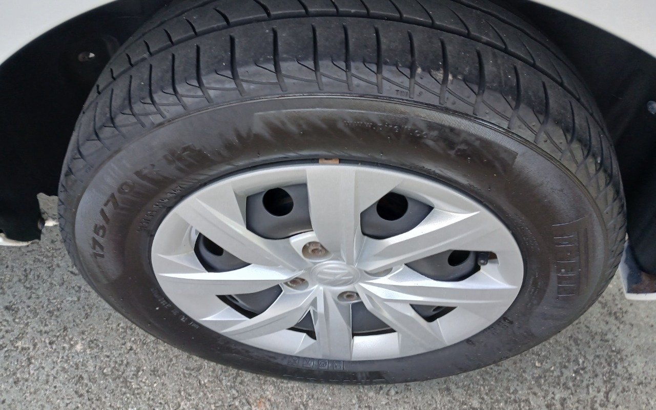 imagem-https://www.socarrao.com.br/sc-vehicle-images-prod/986035/1775505914033-MTc3NTUwNTQ0MzMxNTE5ODQ4NTA2ODk4MDcwNzA2NTYuanBn.jpg