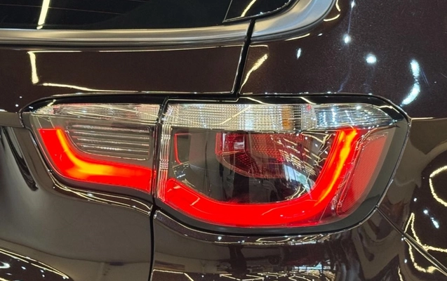 imagem-https://www.socarrao.com.br/sc-vehicle-images-prod/986054/1775506190188-4_110213.jpg