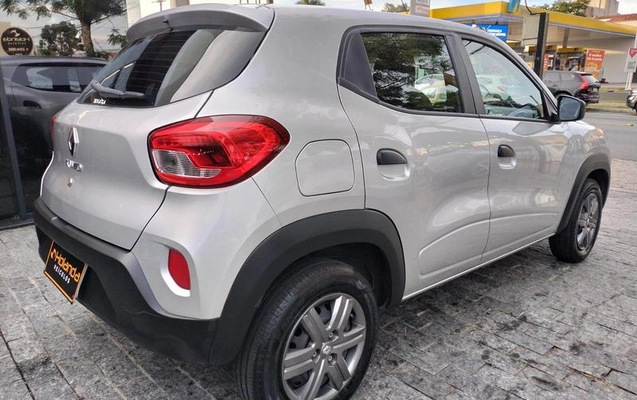 imagem-https://www.socarrao.com.br/sc-vehicle-images-prod/986061/1789050107147-7926764_3_B_084a5588f6.jpeg