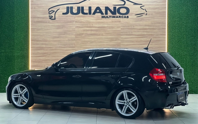imagem-https://www.socarrao.com.br/sc-vehicle-images-prod/986106/1783617952866-RgobHYxWBxUvjGMQsY3d88FekMaibHHJ.jpg