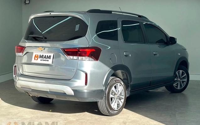 imagem-https://www.socarrao.com.br/sc-vehicle-images-prod/986107/1775678891554-815fd8173cde4a8d957ff2b57bb76418_1775678708385.jpeg