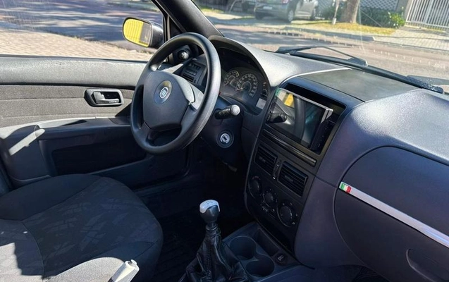 imagem-https://www.socarrao.com.br/sc-vehicle-images-prod/986760/1780066659238-7966916_18_B_2eefc9c83b.jpeg