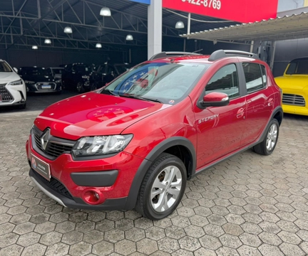 Renault Sandero 2018 Vermelho — foto 1 de 3