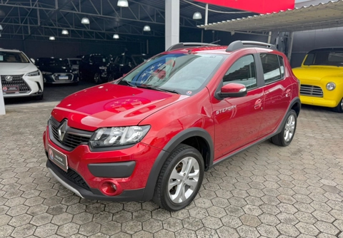 Renault Sandero 2018 Vermelho — foto 1 de 3