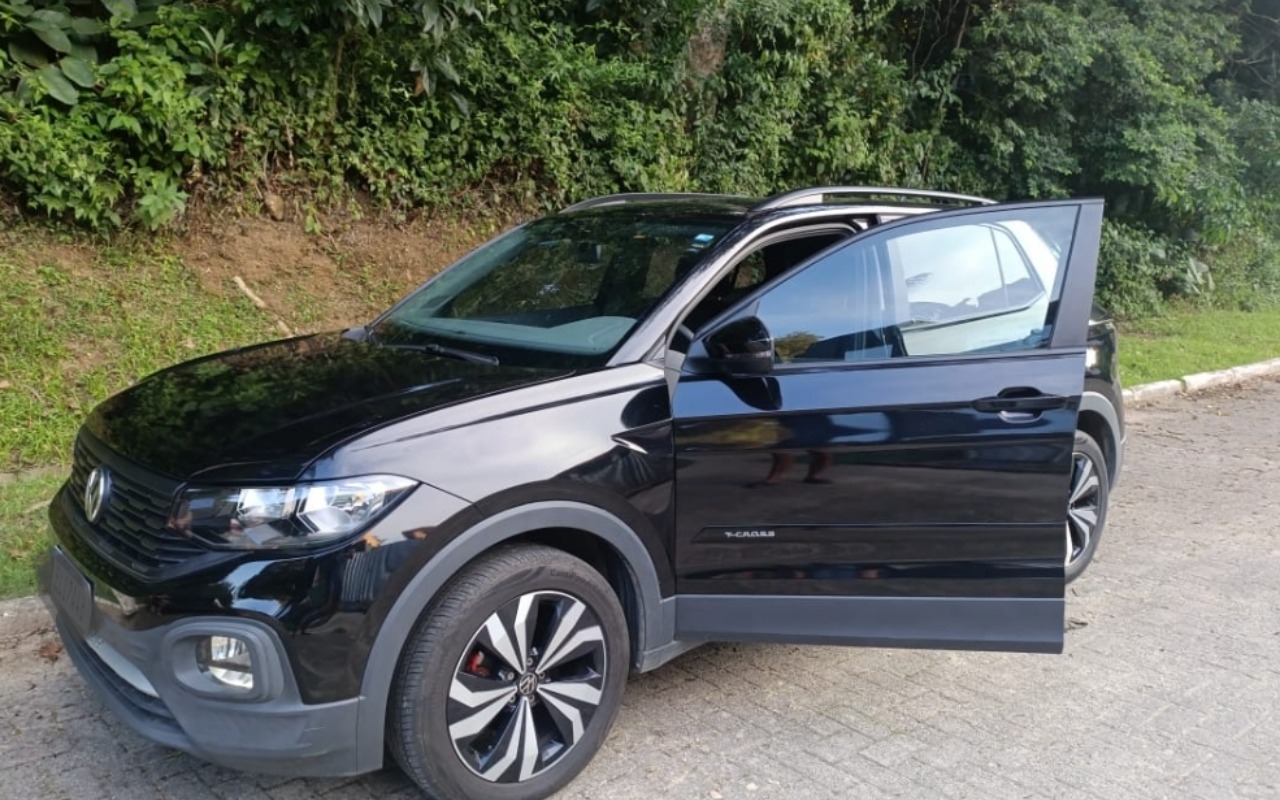 Volkswagen T-Cross Sense 200 TSI 1.0 Flex 5p Aut. na cor Preto em Florianópolis / SC - 987168